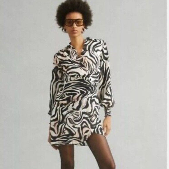 Anthropologie Dresses & Skirts - Anthropologie womens zebra print mini dress faux wrap balloon sleeve size 0